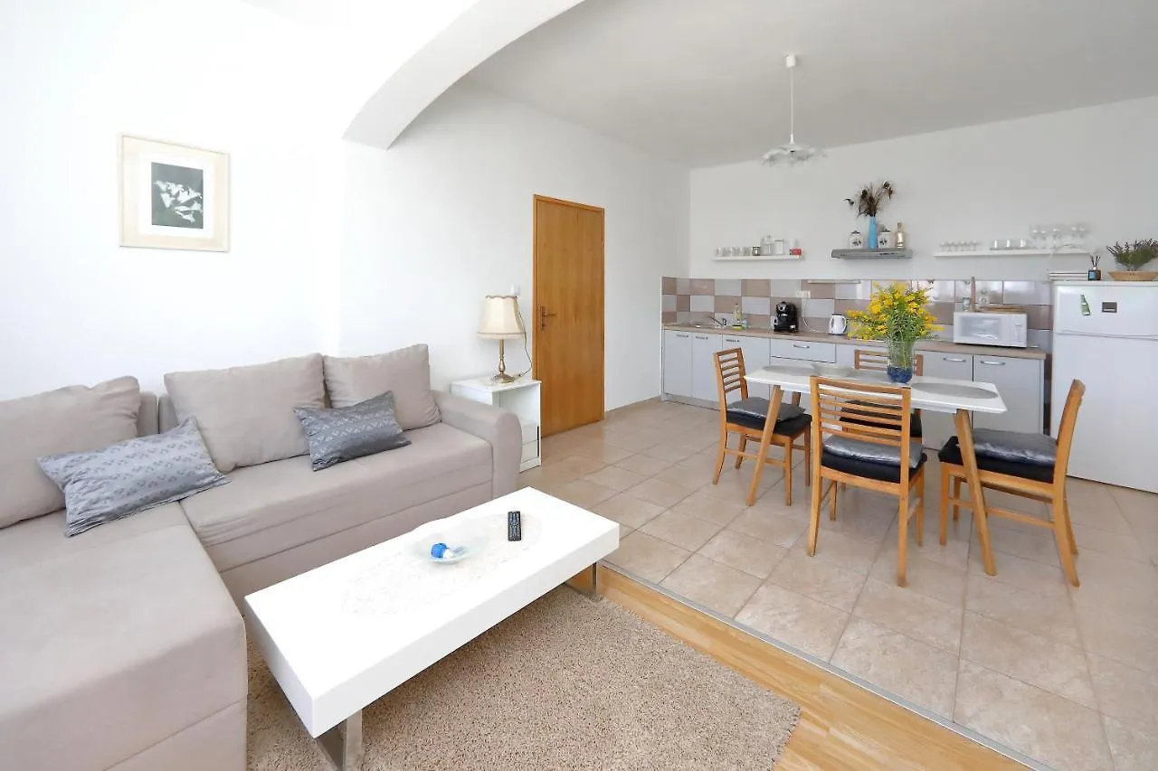 Apartments Ivana Bibinje